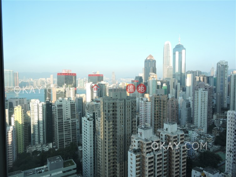 Lovely 2 bed on high floor with harbour views & balcony | Rental | Centre Place 匯賢居 Rental Listings
