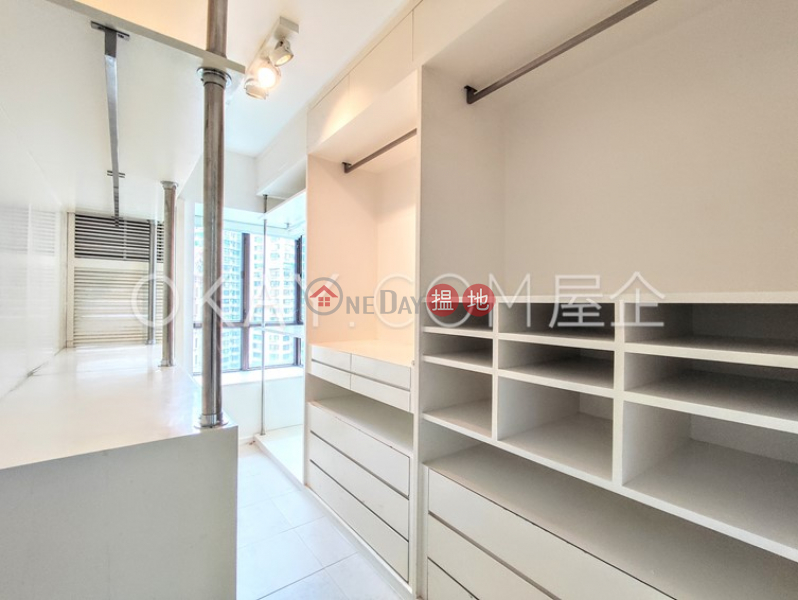 HK$ 38,000/ month, Seymour Place, Western District | Tasteful 2 bed on high floor with harbour views | Rental