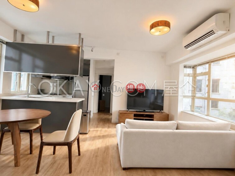 Popular 2 bedroom in Mid-levels West | Rental | Conduit Tower 君德閣 Rental Listings