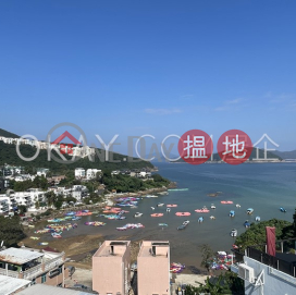 Lovely house with terrace & parking | For Sale