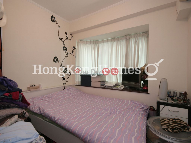 3 Bedroom Family Unit for Rent at Goldwin Heights, 2 Seymour Road | Western District Hong Kong | Rental, HK$ 30,000/ month