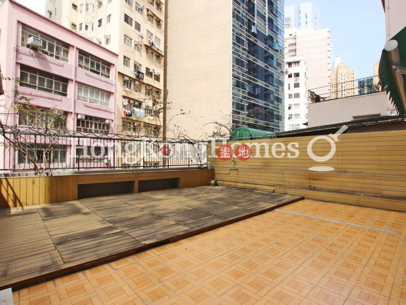 2 Bedroom Unit for Rent at Kin Tye Lung Building | 191-193 Wing Lok Street | Western District | Hong Kong | Rental HK$ 28,000/ month