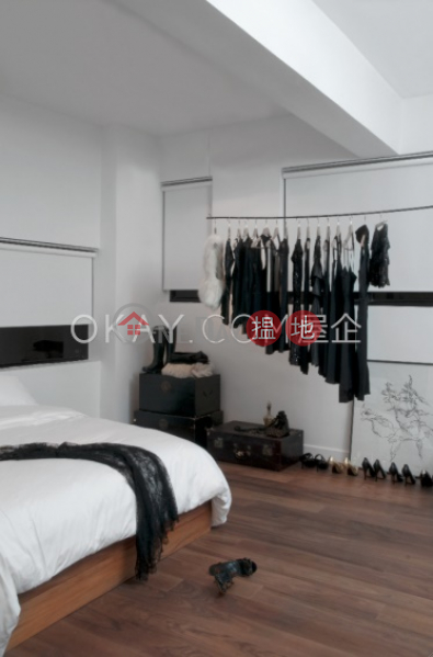 HK$ 22.8M Everprofit Commercial Building, Western District, Elegant 2 bedroom on high floor | For Sale