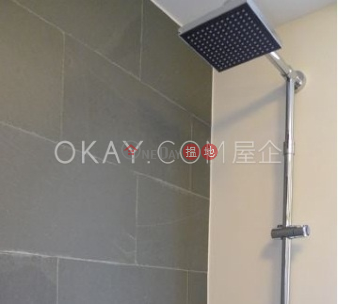 Nicely kept 2 bedroom on high floor with rooftop | For Sale 28 Bisney Road | Western District, Hong Kong Sales HK$ 11.5M