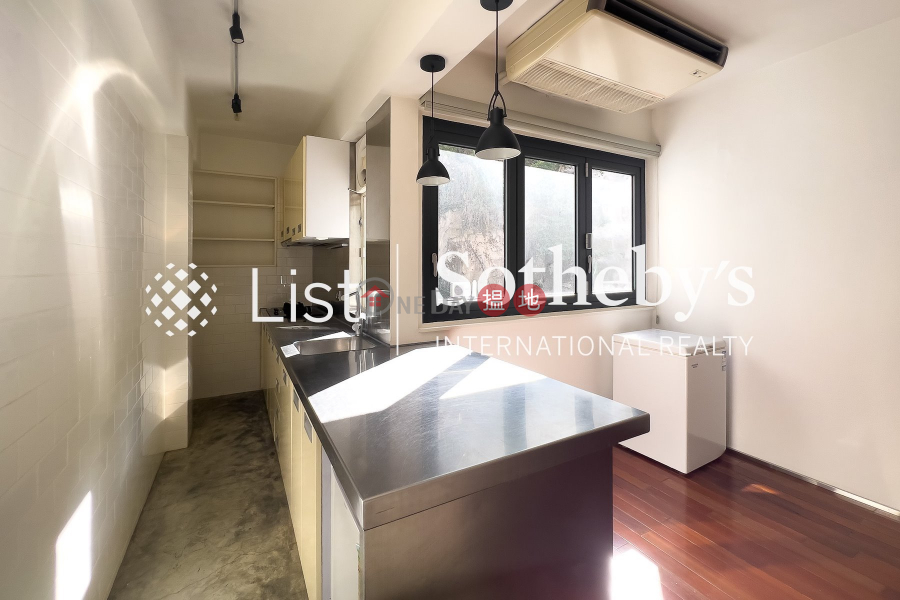 Property for Rent at Tai Yuen with 2 Bedrooms | Tai Yuen 泰苑 Rental Listings