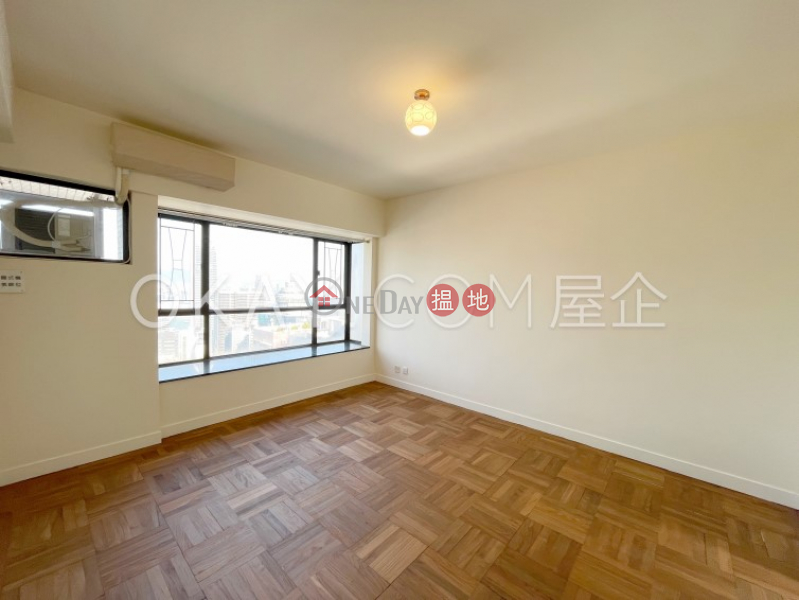 Charming 3 bedroom on high floor | Rental | The Grand Panorama 嘉兆臺 Rental Listings