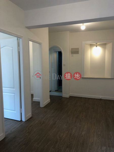 lovely apartment 2 room with terrace net size 330 | Paul Yee Mansion 保如大廈 Rental Listings