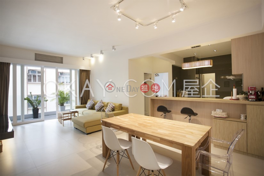 Stylish 2 bedroom with balcony | For Sale | Best View Court 好景大廈 Sales Listings