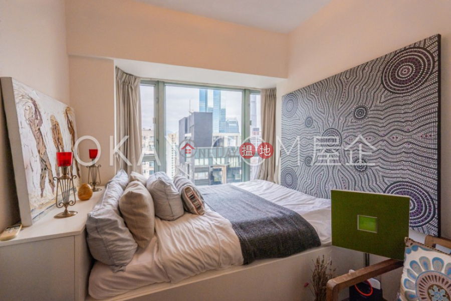 HK$ 25M, Casa Bella | Central District | Lovely 3 bedroom with sea views | For Sale