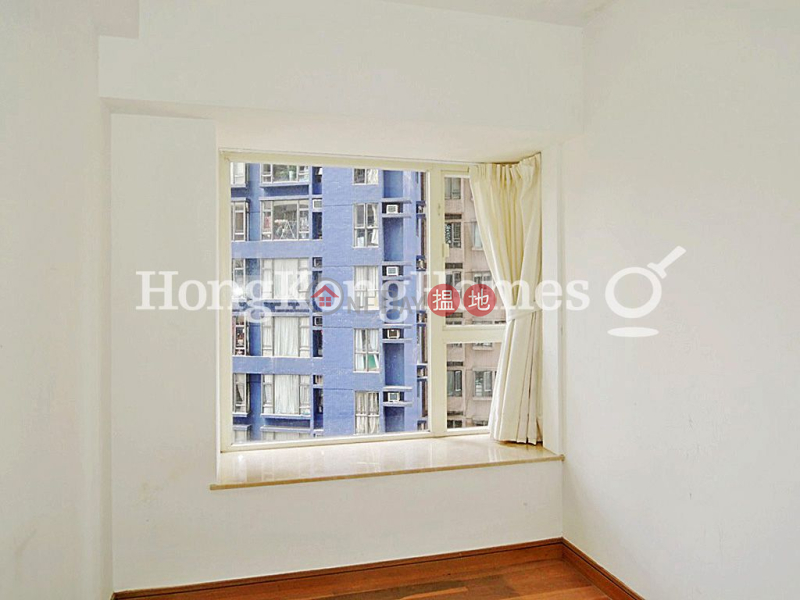 3 Bedroom Family Unit for Rent at Centrestage | Centrestage 聚賢居 Rental Listings