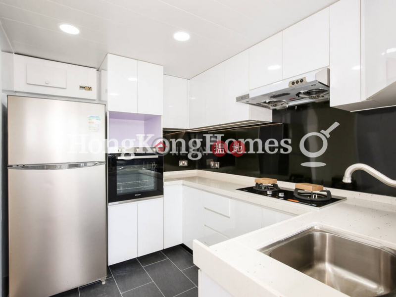 3 Bedroom Family Unit for Rent at Robinson Heights | 8 Robinson Road | Western District, Hong Kong Rental HK$ 45,000/ month