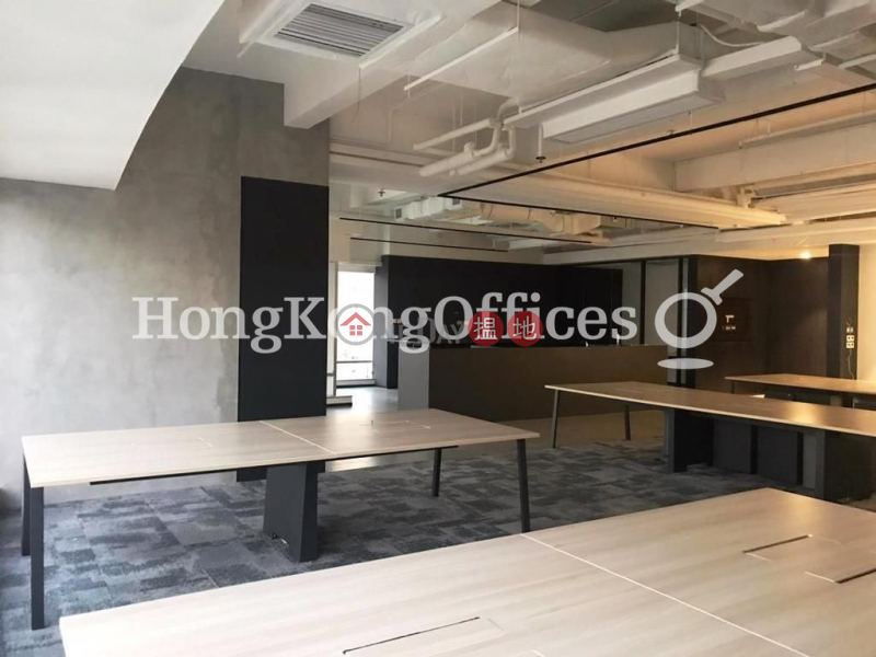 HK$ 142,200/ month | The Centrium , Central District | Office Unit for Rent at The Centrium