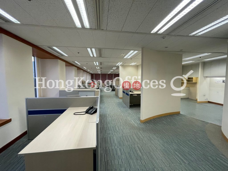 Property Search Hong Kong | OneDay | Office / Commercial Property | Rental Listings Office Unit for Rent at Sun Hung Kai Centre