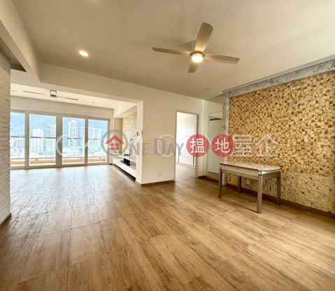 Efficient 2 bedroom with sea views, balcony | Rental | Repulse Bay Garden 淺水灣麗景園 _0