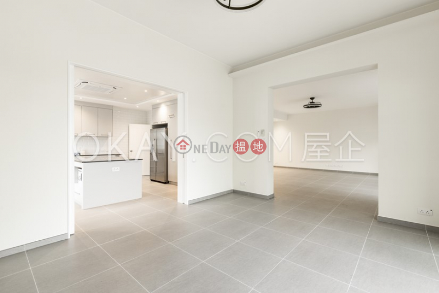 HK$ 150,000/ month | House 1 Tai Pan Court | Sai Kung | Stylish house with terrace, balcony | Rental
