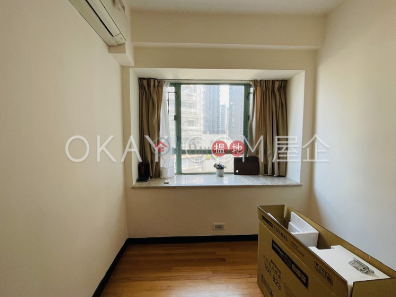 HK$ 37,000/ month | Goldwin Heights, Western District | Unique 3 bedroom on high floor | Rental