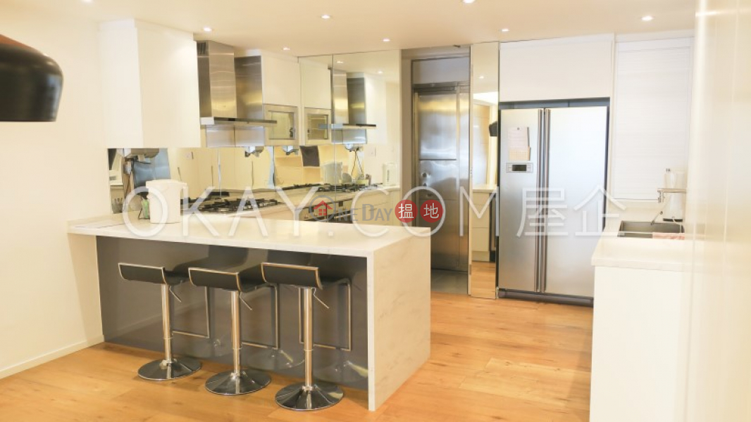Luxurious 3 bedroom with balcony & parking | Rental | 69A-69B Robinson Road | Western District | Hong Kong, Rental HK$ 70,000/ month