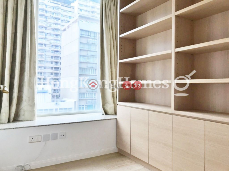 3 Bedroom Family Unit at 18 Conduit Road | For Sale, 16-18 Conduit Road | Western District | Hong Kong, Sales HK$ 23.5M