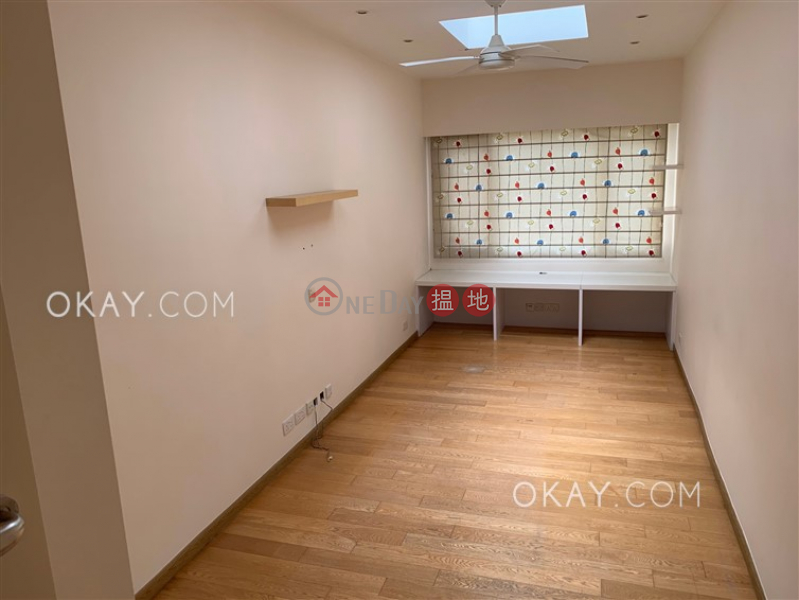 Property Search Hong Kong | OneDay | Residential | Sales Listings | Nicely kept house with parking | For Sale