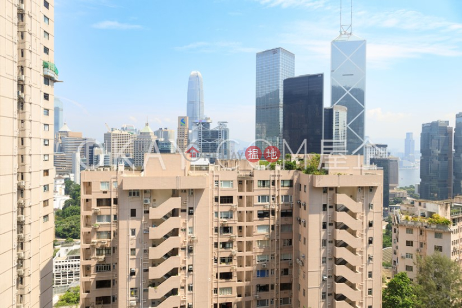 HK$ 30M, Greenland Court Central District, Lovely 2 bedroom with parking | For Sale