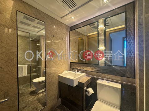 Luxurious 2 bedroom with balcony | Rental | Victoria Harbour 海璇 _0