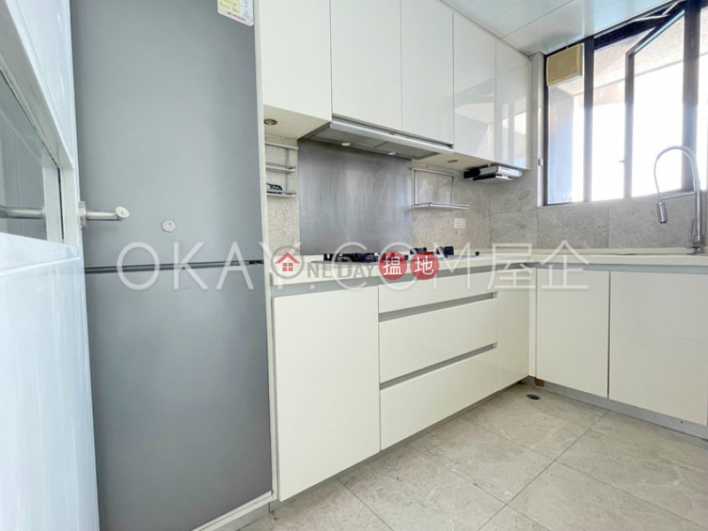Rare 2 bedroom with balcony | Rental, Phase 6 Residence Bel-Air 貝沙灣6期 Rental Listings | Southern District (OKAY-R103031)