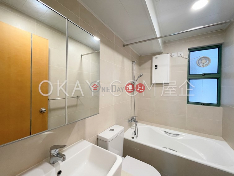 HK$ 27.5M | Robinson Place | Western District | Tasteful 3 bedroom in Mid-levels West | For Sale