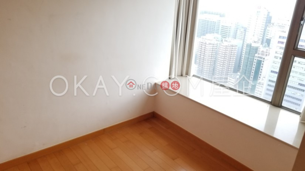 HK$ 28,000/ month | The Zenith Phase 1, Block 3 Wan Chai District Intimate 2 bedroom on high floor with balcony | Rental