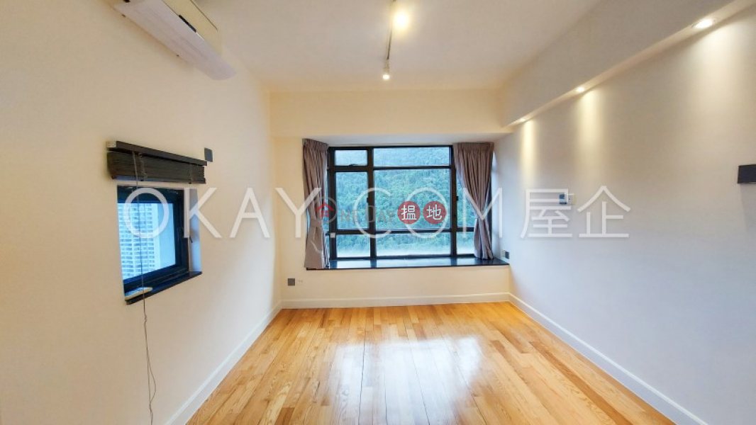 Exquisite 3 bed on high floor with rooftop & parking | For Sale, 8 Conduit Road | Western District | Hong Kong, Sales, HK$ 35M