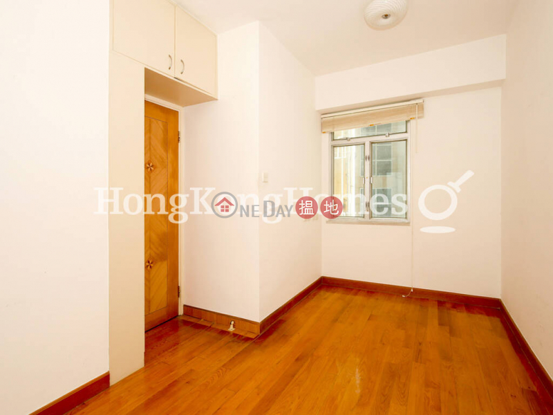 HK$ 25,000/ month | Shiu King Court | Central District | 2 Bedroom Unit for Rent at Shiu King Court