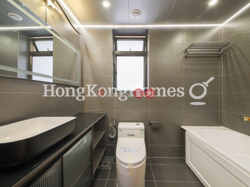 HK$ 76,800/ month | Tavistock II Central District, 3 Bedroom Family Unit for Rent at Tavistock II