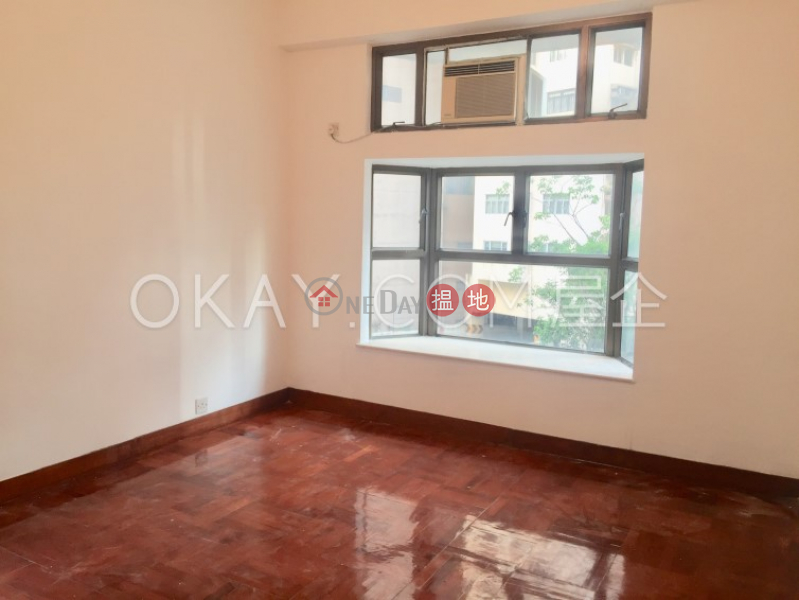 HK$ 31,000/ month Sun and Moon Building, Wan Chai District, Rare 3 bedroom in Happy Valley | Rental