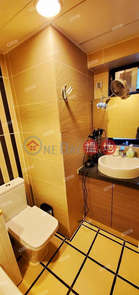 Property Search Hong Kong | OneDay | Residential Sales Listings The Grand Panorama | 3 bedroom Low Floor Flat for Sale