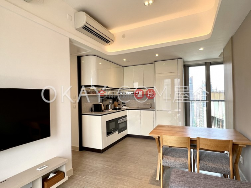 HK$ 65,400/ month, Townplace Soho Western District Lovely 3 bedroom on high floor with balcony | Rental