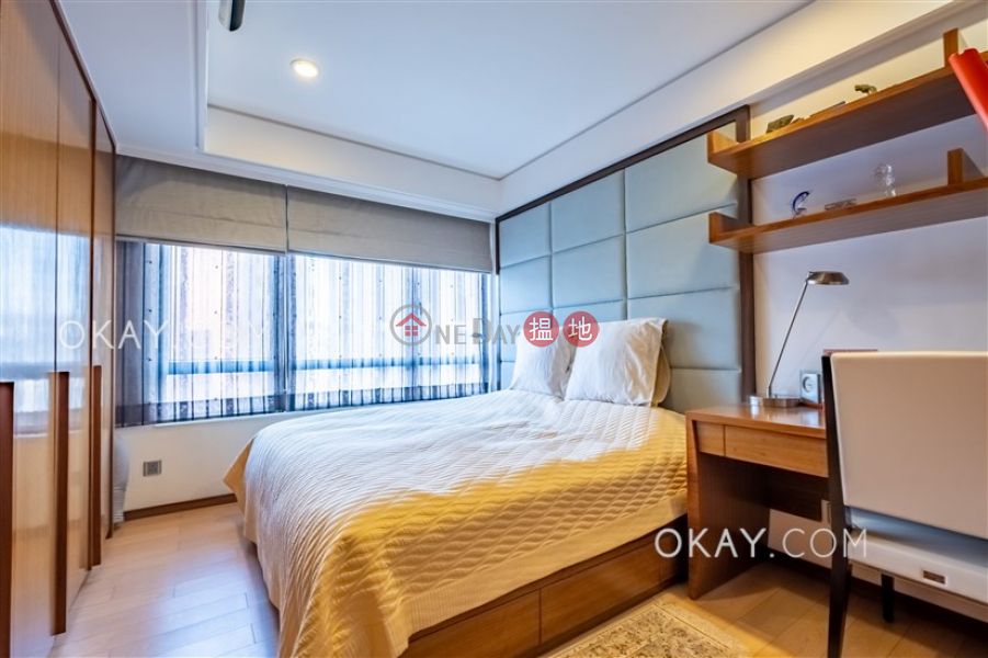 Efficient 4 bed on high floor with balcony & parking | For Sale | Macdonnell House 麥當奴大廈 Sales Listings