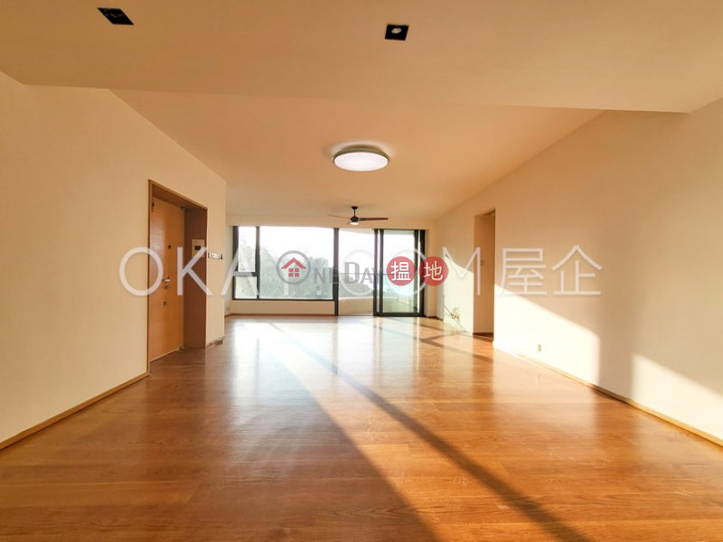HK$ 90,000/ month Belgravia, Southern District | Beautiful 3 bedroom with balcony & parking | Rental