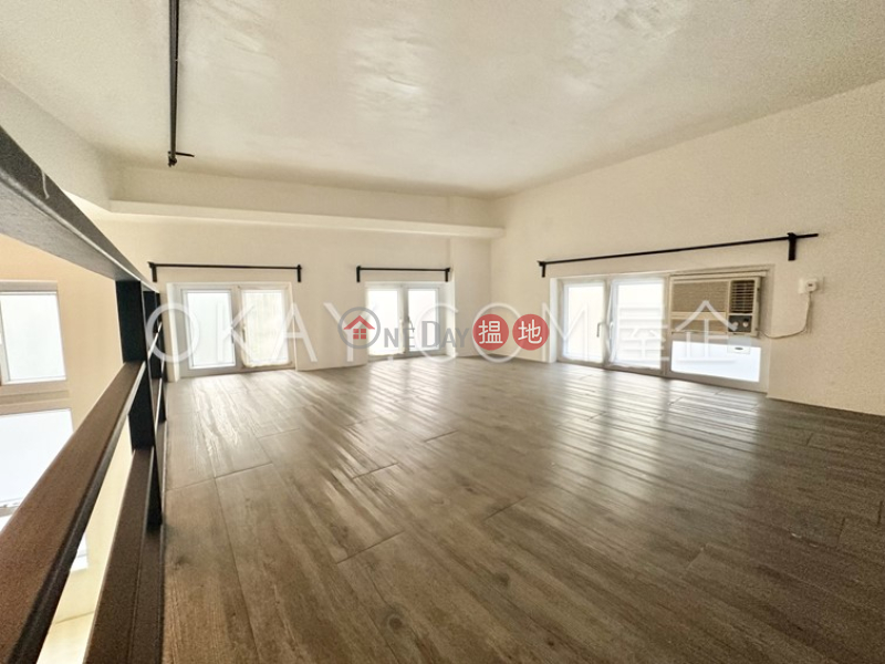 Lovely 2 bedroom in Happy Valley | Rental | 15-17 Village Terrace 山村臺 15-17 號 Rental Listings