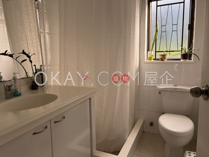 HK$ 30,000/ month | 48 Sheung Sze Wan Village, Sai Kung, Tasteful house with rooftop, balcony | Rental