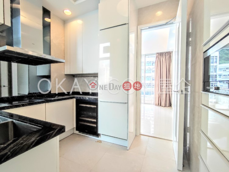 香港搵樓|租樓|二手盤|買樓| 搵地 | 住宅|出售樓盤-3房2廁,連車位,露台干德道18號出售單位