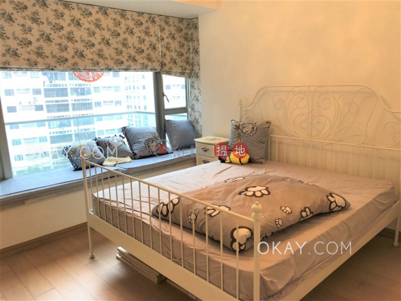 HK$ 30M | KADOORIE HILL, Yau Tsim Mong Gorgeous 3 bedroom with terrace | For Sale