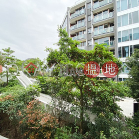 Lovely 1 bedroom with balcony | For Sale