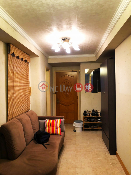 Property Search Hong Kong | OneDay | Residential Rental Listings, Spacious flat in Central Kowloon, Hung Hom - Sunshine Plaza - 10 minutes walk to Hung Hom MTR station