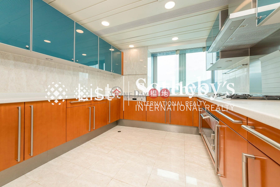 HK$ 136,000/ month High Cliff Wan Chai District Property for Rent at High Cliff with 4 Bedrooms