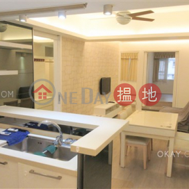 Generous 2 bedroom in Wan Chai | Rental, Yee On Mansion 宜安大廈 | Wan Chai District (OKAY-R296346)_0