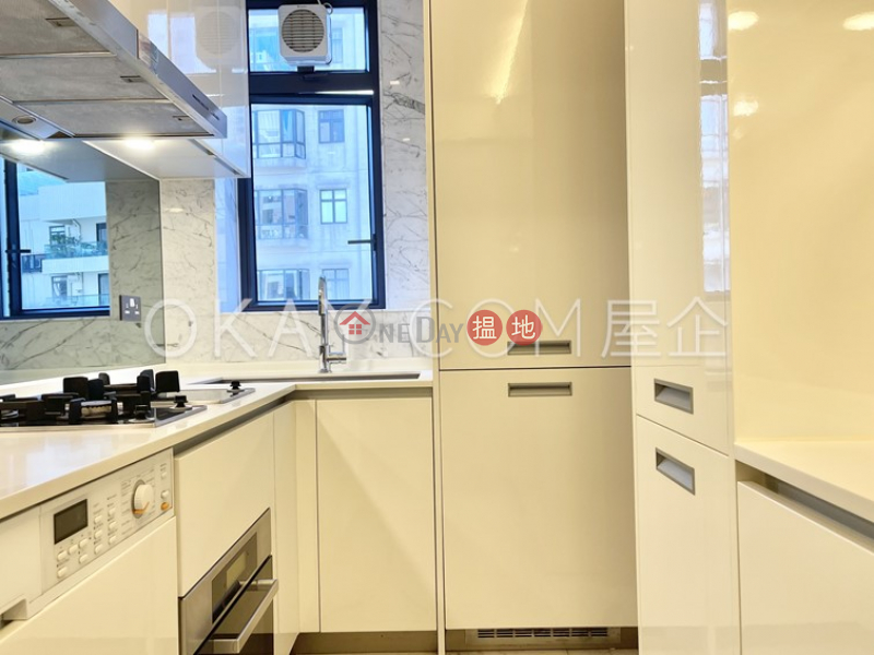 Gorgeous 2 bedroom on high floor | For Sale, 17 MacDonnell Road | Central District | Hong Kong, Sales | HK$ 23M