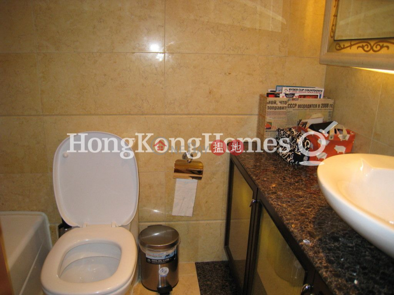 Property Search Hong Kong | OneDay | Residential Sales Listings | 3 Bedroom Family Unit at The Arch Sky Tower (Tower 1) | For Sale