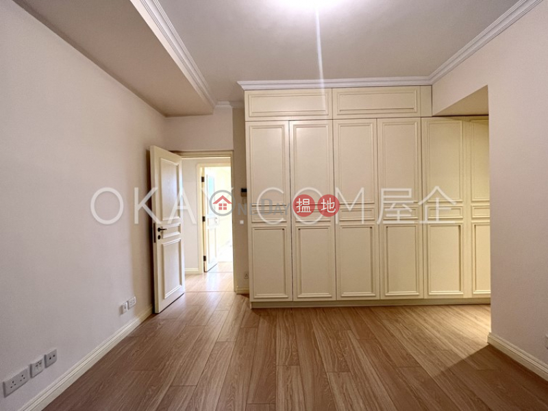 HK$ 120,000/ 月-重德大廈|中區3房5廁,實用率高,連車位重德大廈出租單位