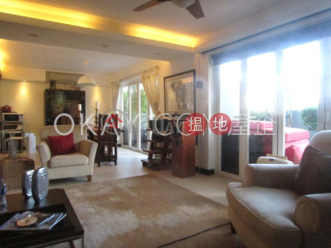 Lovely house with rooftop, terrace & balcony | For Sale | 8 Hang Hau Wing Lung Road 坑口永隆路8號 _0