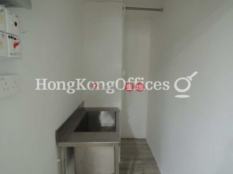 HK$ 84,060/ month, Carnarvon Plaza , Yau Tsim Mong, Office Unit for Rent at Carnarvon Plaza