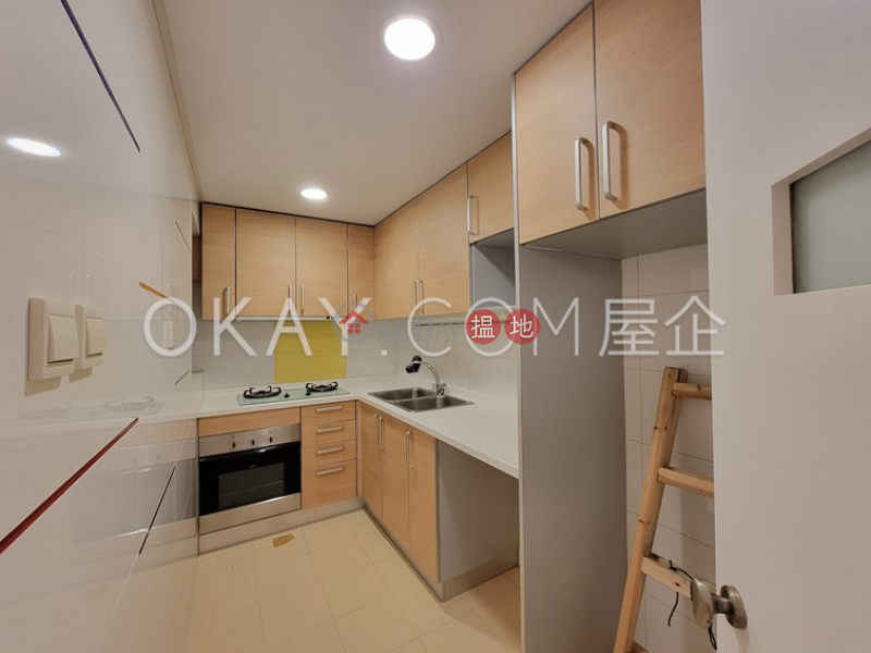 Elegant 3 bedroom in Aberdeen | For Sale, South Horizons Phase 4, Fenton Court Block 27 海怡半島4期御庭園御雅居(27座) Sales Listings | Southern District (OKAY-S53900)